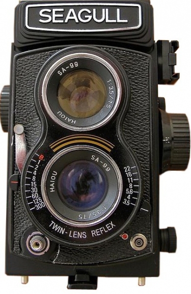 Seagull 4A-105 Medium Format Twin Lens Reflex Camera